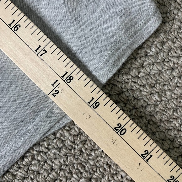 Ivoire Womens T-Shirt Size Medium Gray Tie Cuffs Short Sleeves V-Neck Pullover - Picture 6 of 10